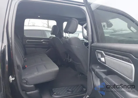 2021 Ram 1500 Big Horn 4X4 5'7 Box z USA, uszkodzony, nr VIN 1C6SRFFT8MN553496